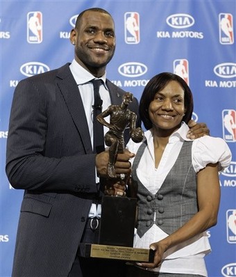 lebron james mom delonte. I mean James is a star player.